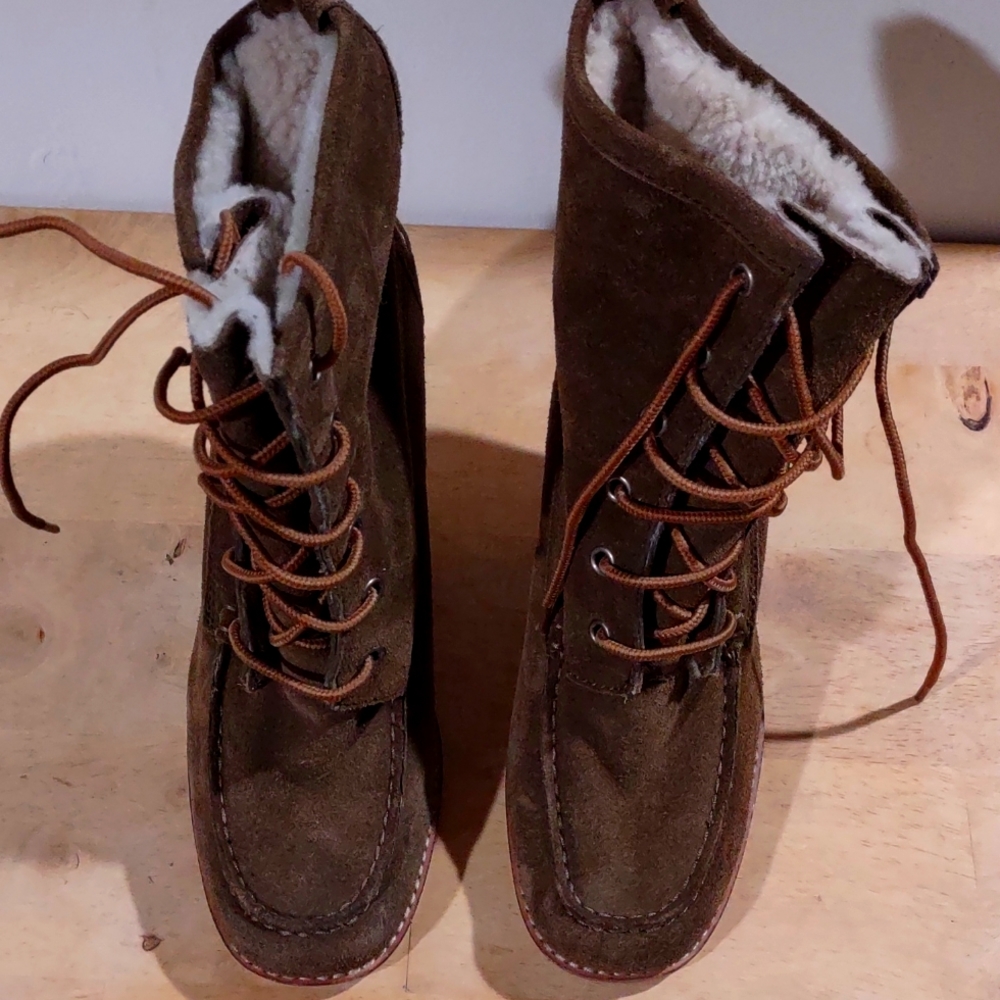 Half suede lace-up boots